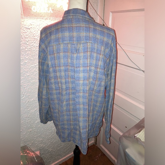 Timber creek button down shirt - Picture 2 of 3